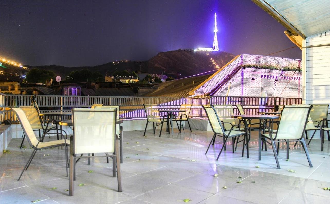 Royal Hotel Tbiliszi Kültér fotó